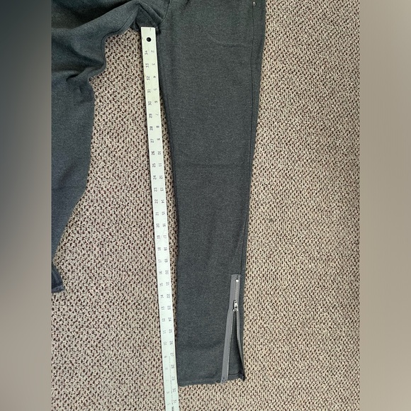 Athleta Slim Trek Pant 6 - Picture 12 of 12